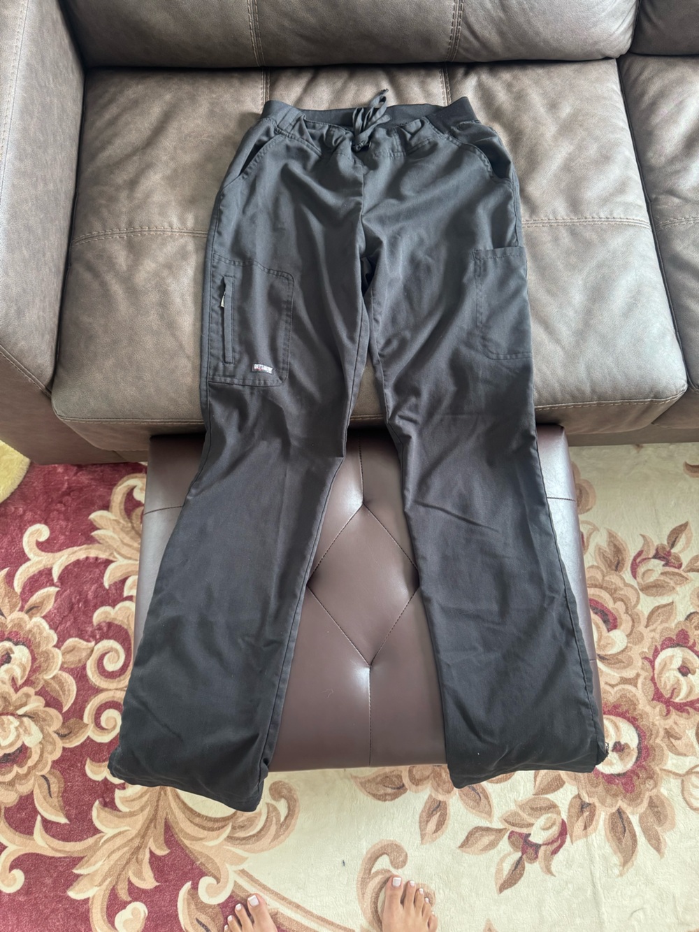Figs Women's Black Cargo Scrub Pants